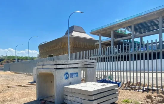 Nusantara Beton Hadirkan Solusi Drainase Surya Inspirasi School