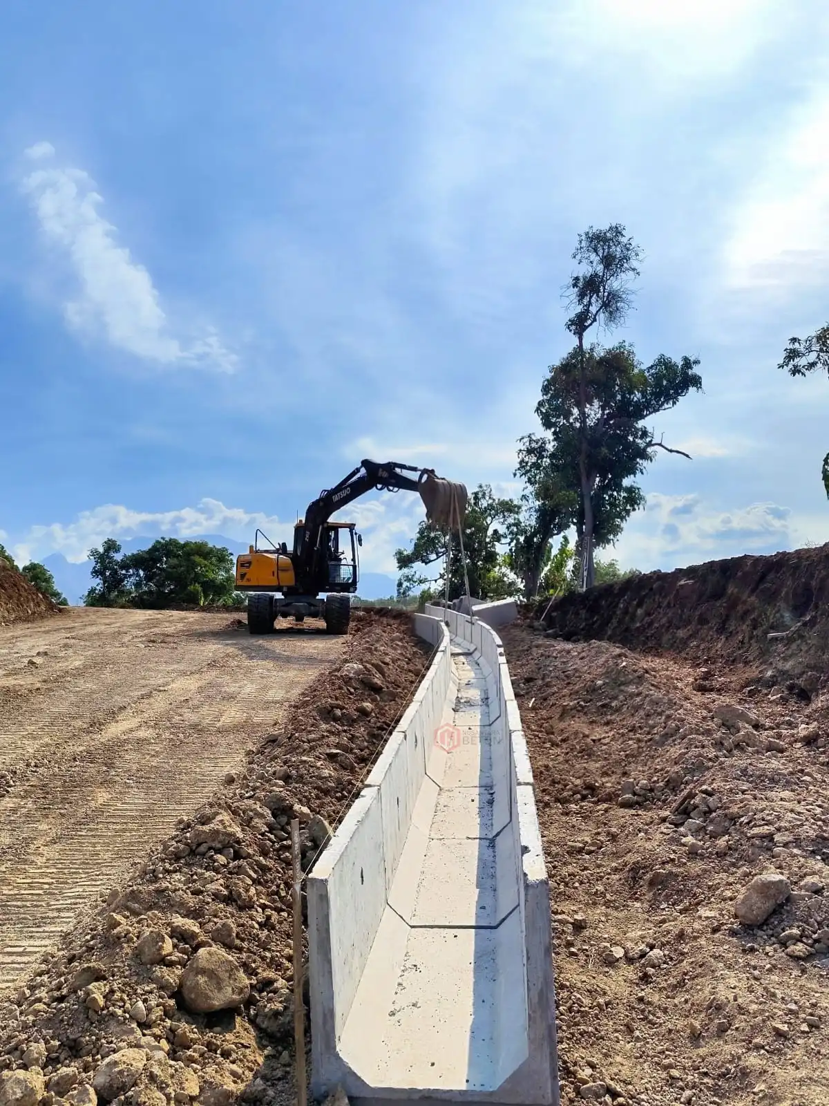 Bangun Sistem Drainase Dengan Nusantara Beton
