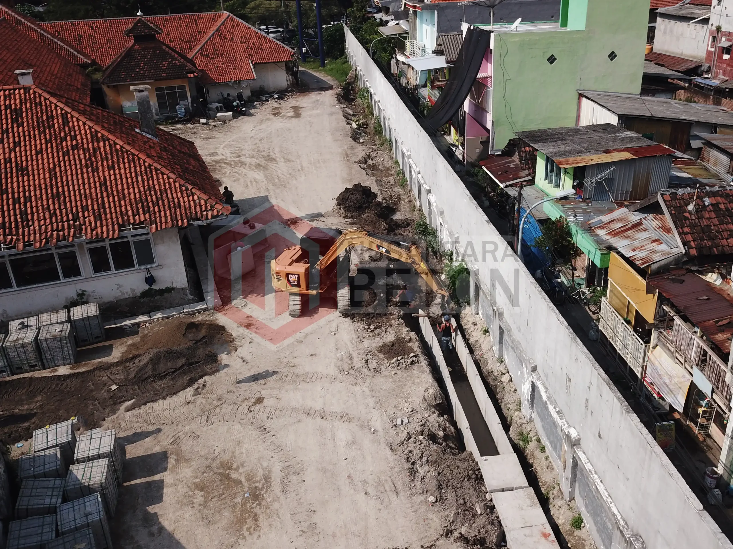 U-Ditch Nusantara Beton Proyek Drainase UNESA